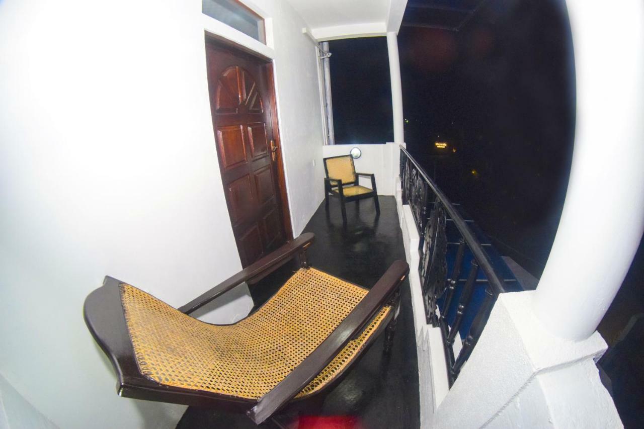 Elsy Villa Negombo Exterior photo