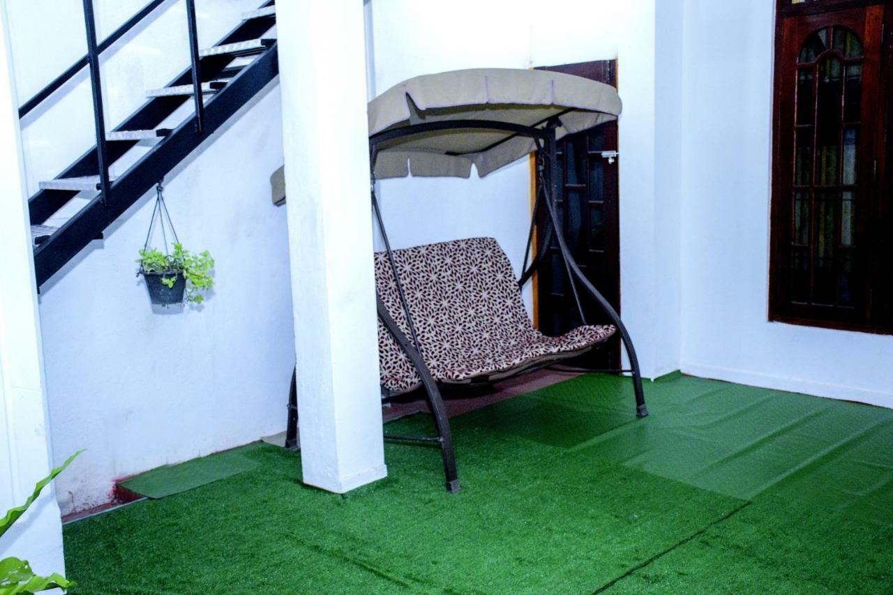 Elsy Villa Negombo Exterior photo